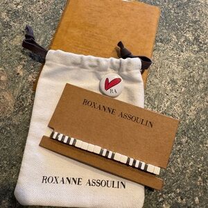 NIB Roxanne Assoulin Black and White Bracelet